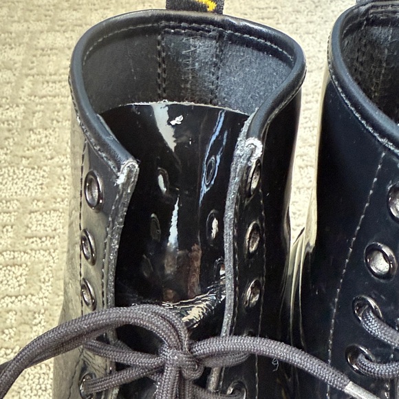 Black Patent Leather Doc Marten - Picture 4 of 6